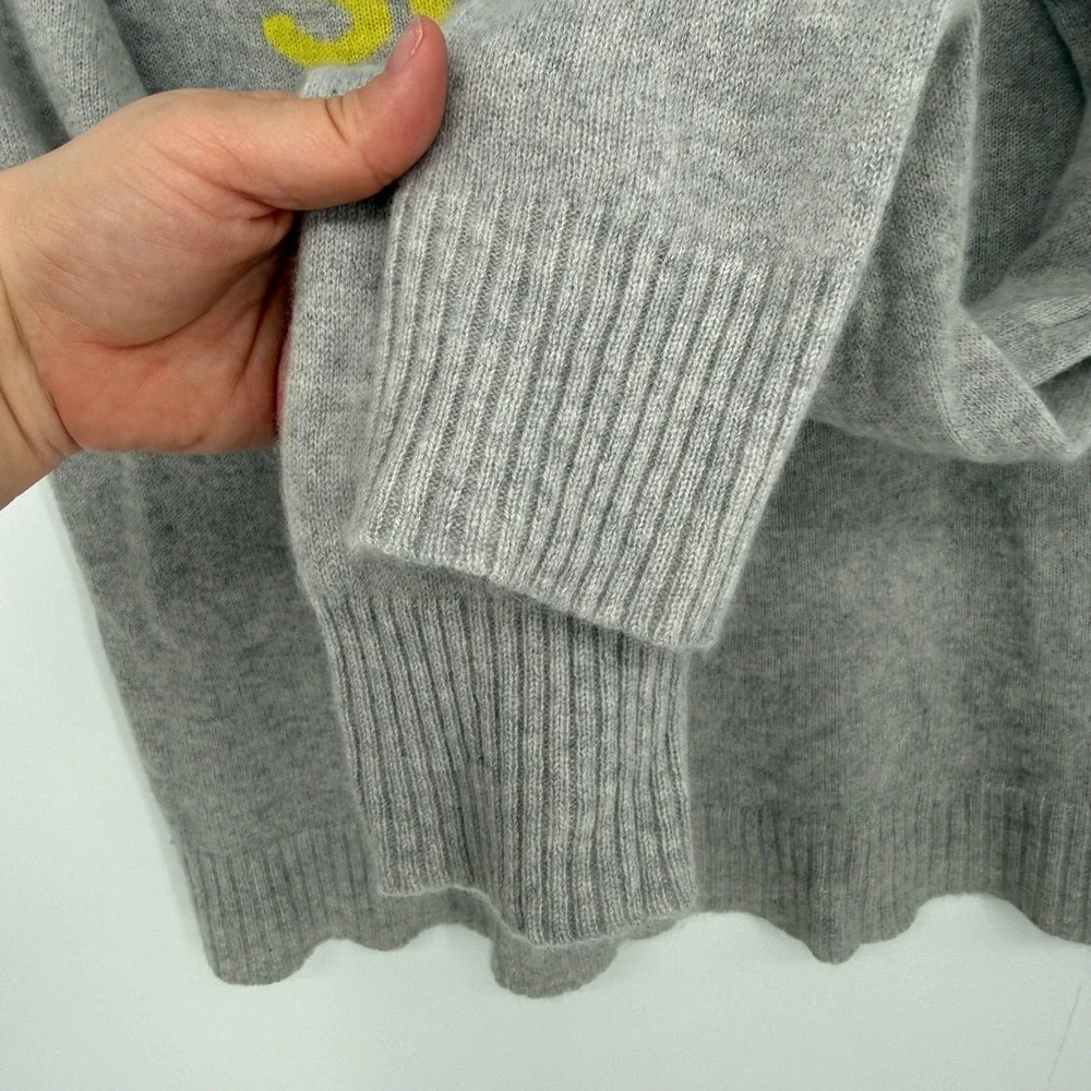 SKULL CASHMERE X SOULCYCLE 'SOUL' CREWNECK‎ CASHMERE SWEATER MEDIUM -- NOTE FLAW